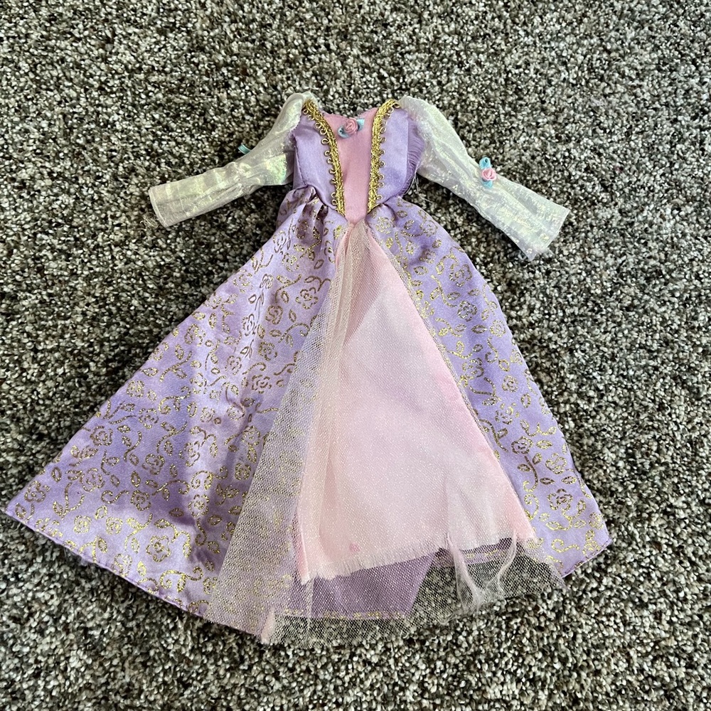 2002 Barbie as Rapunzel Dress TLC